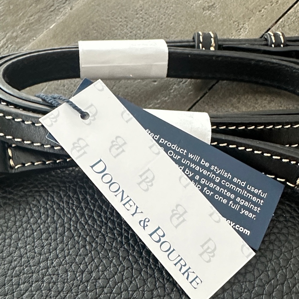 Dooney & Bourke Black Pebbled Leather Wallet - Picture 6 of 6
